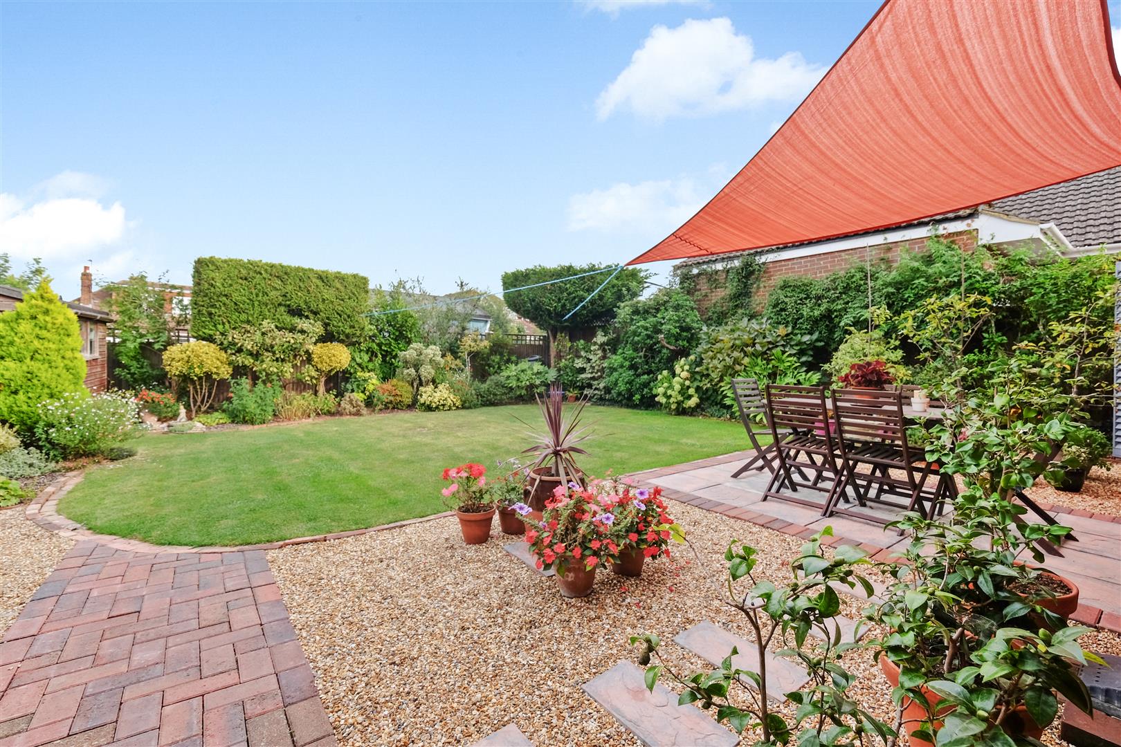 2 Bed, 1 Bath Property For Sale in Genesta Avenue, CT5 4DQ